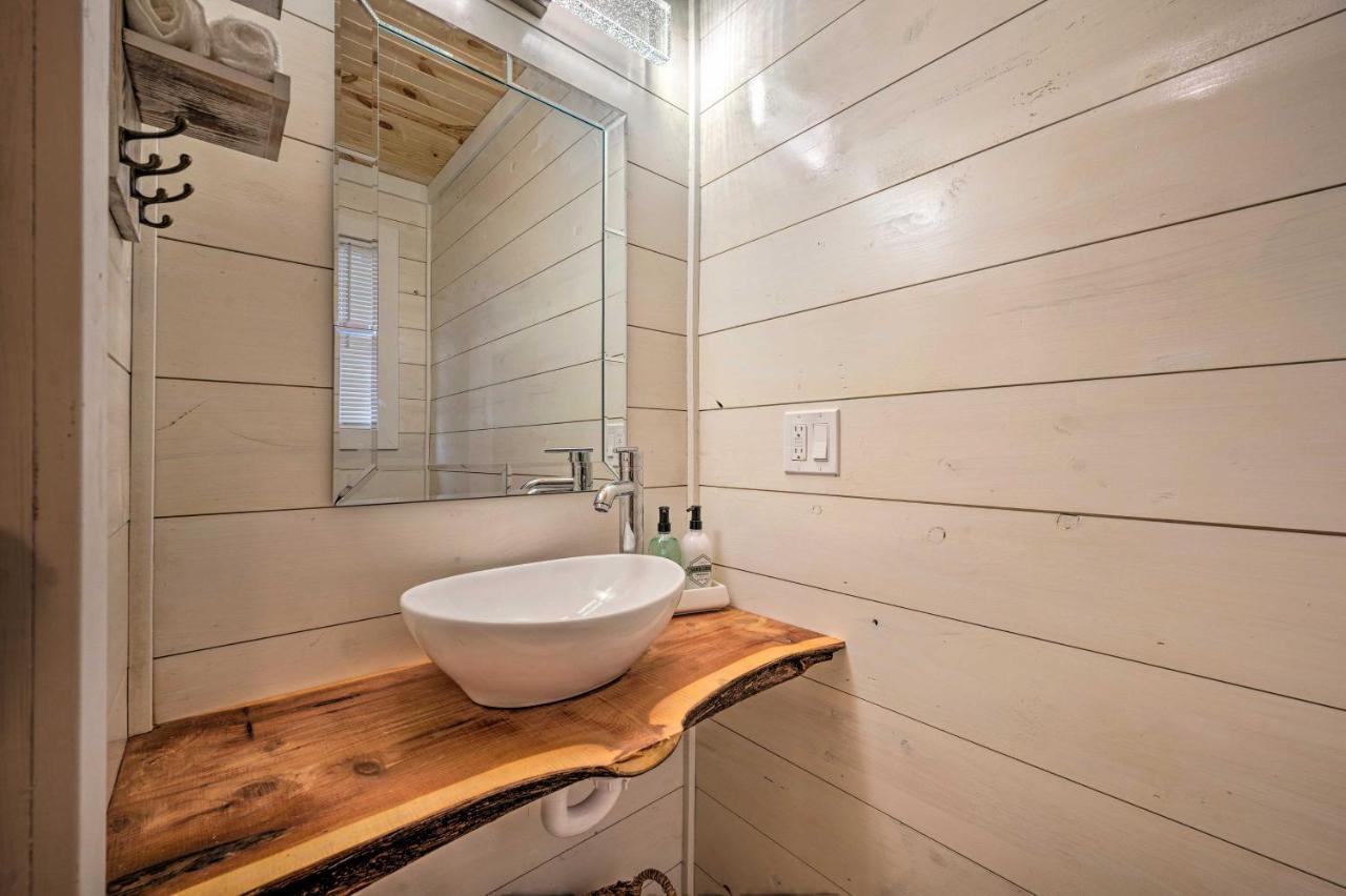 Romantic Broken Bow Cabin With Jacuzzi And Fire Pit! المظهر الخارجي الصورة